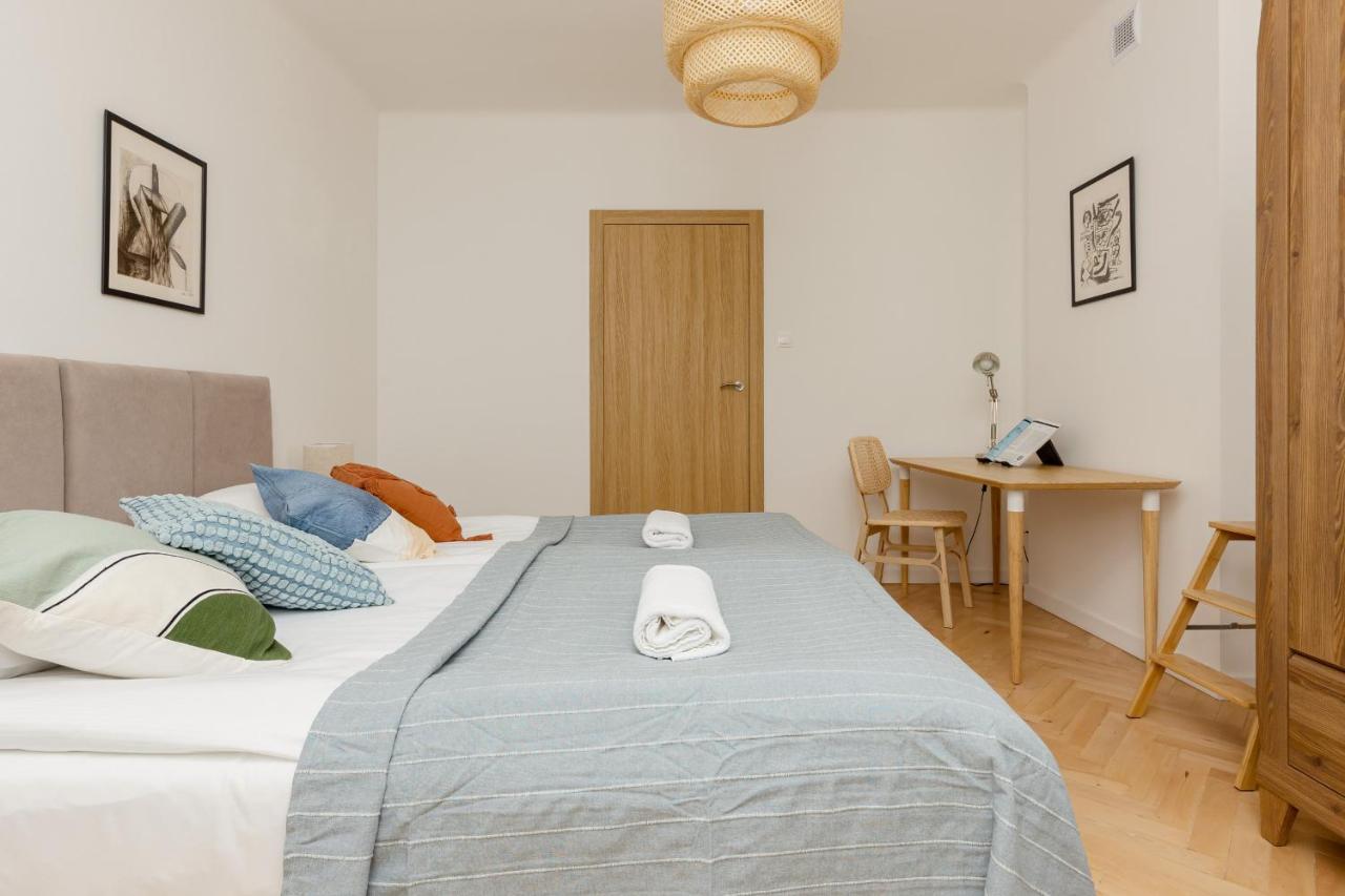 Tasteful Apartment In Warsaw City Center By Noclegi Renters Dış mekan fotoğraf
